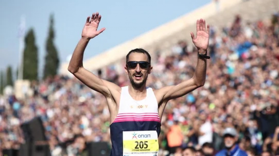 39ος Μαραθώνιος: Πρώτος τερμάτισε ο Πιτσώλης – Η Κωνσταντινοπούλου πρώτη στην κατηγορία γυναικών