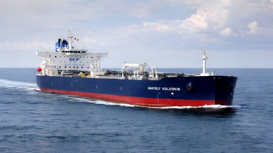 Ρωσικό τάνκερ έσπασε τον αποκλεισμό της Κούβας - Ένα βήμα πίσω από τον Trump