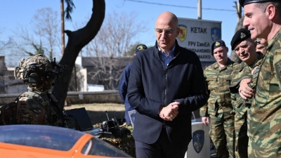 Στο 306 Εργοστάσιο Βάσης Τηλεπικοινωνιών ο Δένδιας: Μεγάλη πρόοδος στην ανάπτυξη σταθμών παραγωγής drone