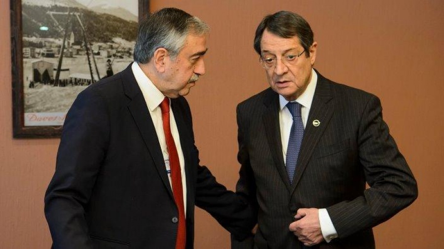 Κυπριακό - Αναστασιάδης και Akinci έτοιμοι για 3μερή με γγ του ΟΗΕ - «Δημιουργική ανταλλαγή απόψεων»