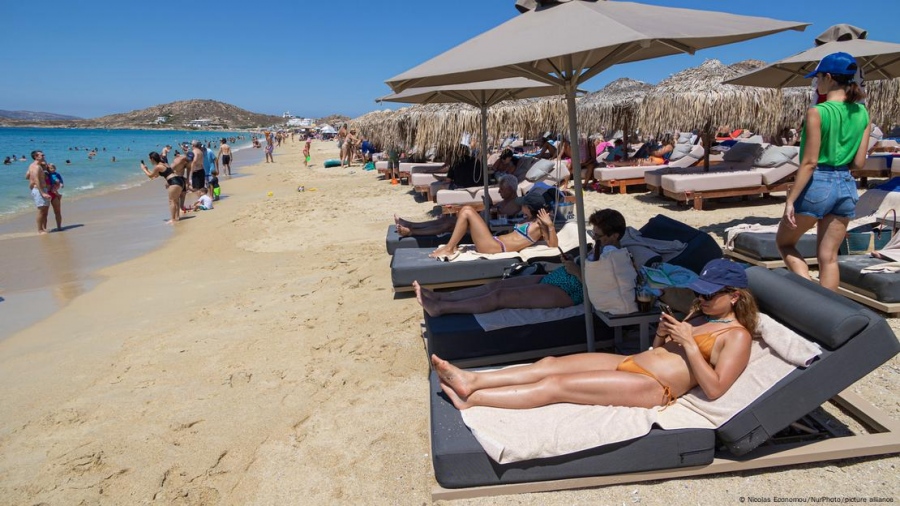 Ελλάδα: Θα σώσουν τον τουρισμό οι… Ινδοί παραθεριστές;