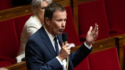 Δήλωση - βόμβα από Γάλλο πολιτικό: Η von der Leyen θέλει να κηρύξει πόλεμο στη Ρωσία - Η Γαλλία να αποσυρθεί από το NATO