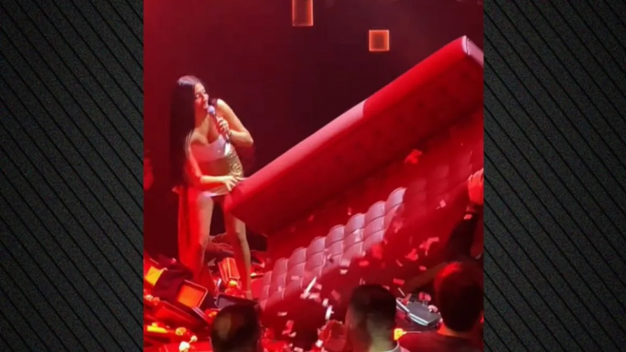 Θαμώνας έριξε... καναπέ στην πίστα μαγαζιού - Η αντίδραση της Αναστασίας