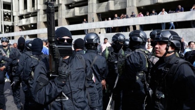 Overthrow: Venezuela declares mobilization to rescue its oil, shots fired – USA shocked