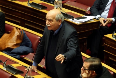 Βούτσης: Επανεμφανίζονται τάγματα εφόδου που τρομοκρατούν πρόσφυγες