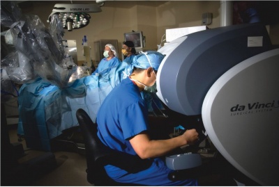 Metropolitan Hospital: Tο μόνο στην Ελλάδα με DaVinci Xi & DaVinci Si για ελάχιστα επεμβατικές μεθόδους