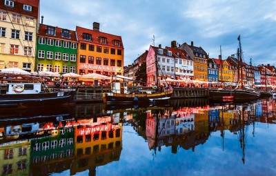 Δανία: Εστιατόρια, μπαρ και καφέ στην Κοπεγχάγη θα κλείνουν στις 22:00, λόγω κορωνοϊού
