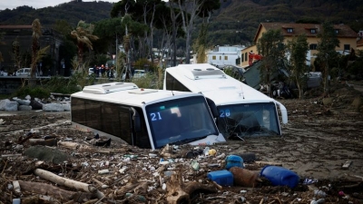 Τραγωδία στην Ιταλία – Έξι νεκροί και έξι αγνοούμενοι από τις φονικές πλημμύρες στο νησί Ischia