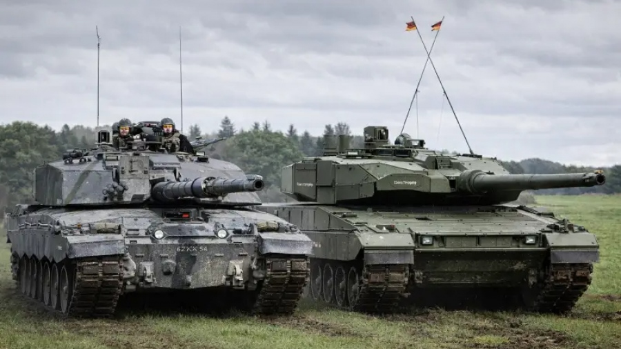 Βρετανοί και Γερμανοί στρατηγοί απαιτούν επιτάχυνση των προετοιμασιών για πόλεμο με τη Ρωσία