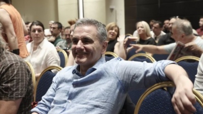 ΣΥΡΙΖΑ –  Τσακαλώτος: Να πείσουμε την κοινωνία με σταθερές και αξιόπιστες θέσεις και το βλέμμα στραμμένο στο 2026