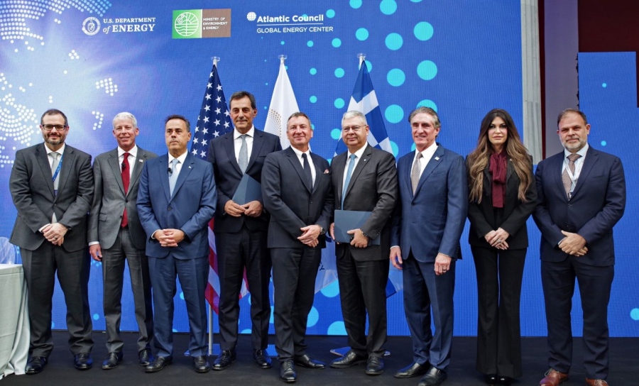 Στο πυρ το εξώτερο το φθηνό ρωσικό φυσικό αέριο και στη θέση του έρχεται το ακριβό αμερικανικό LNG για την Ευρώπη