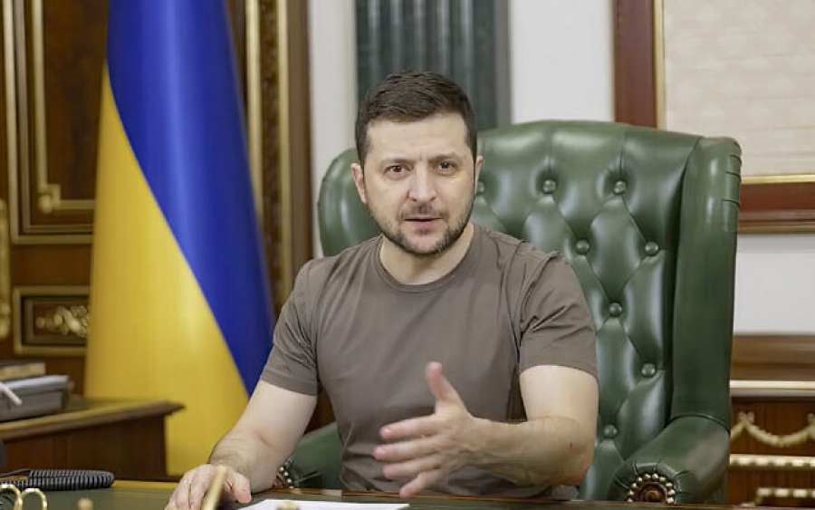 Αυταρχισμός Zelensky: Απαγόρευσε την εισαγωγή ρωσικών βιβλίων στην Ουκρανία