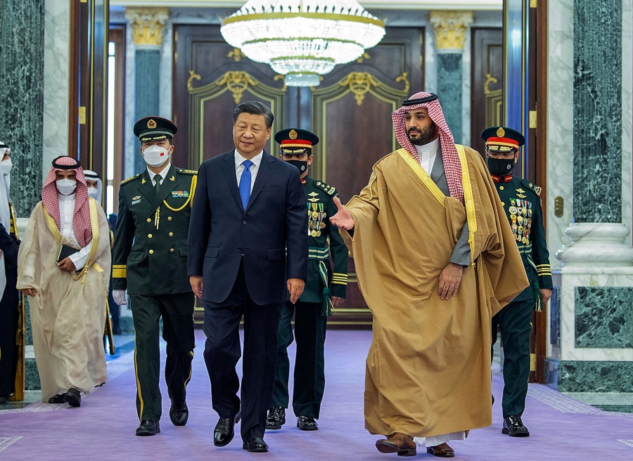 Η Σαουδική Αραβία άλλαξε στρατόπεδο το 2022: Συμμαχεί με Κίνα και Ρωσία ενώ εγκαταλείπει τις ΗΠΑ