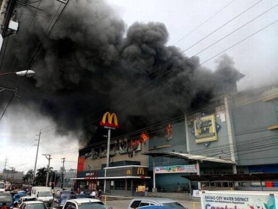 Φιλιππίνες: Πυρκαγιά σε εμπορικό κέντρο στο Νταβάο – Στους 37 εκτιμάται ο αριθμός των νεκρών