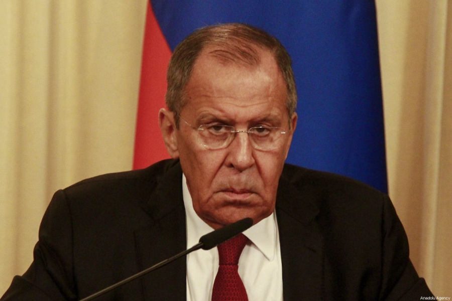Lavrov (ΥΠΕΞ Ρωσίας): Δεν θα σταματήσουμε τον πόλεμο κατά της τρομοκρατίας για να λυθεί η μεταναστευτική κρίση της Ευρώπης