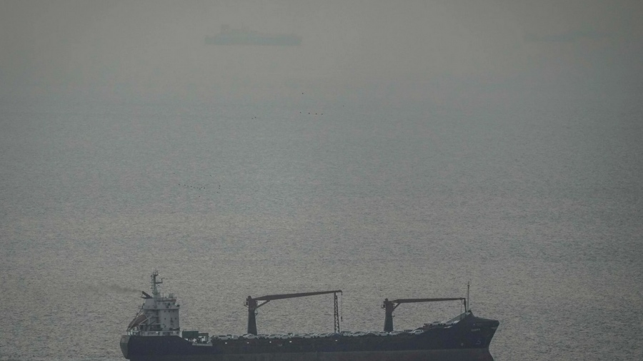 Φρουροί της Επανάστασης: Απαγορεύεται το πέρασμα συμμάχων των ΗΠΑ και Ισραήλ από το Στενό