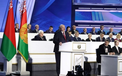 Προειδοποιεί με Αποκάλυψη τη Δύση ο Lukashenko (Λευκορωσία) - Αφετηρία για διαπραγματεύσεις η συμφωνία της Κωνσταντινούπολης