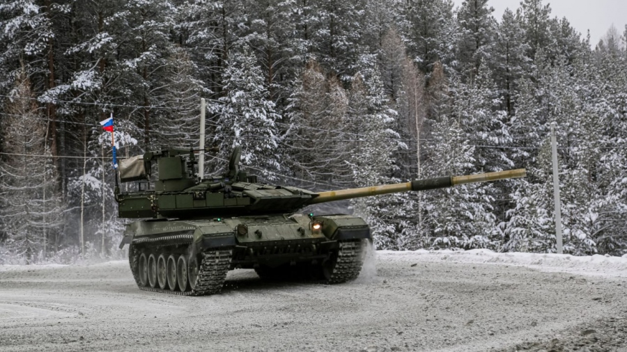 Ρωσικό τανκ δέχεται επίθεση από drones και μένει στη θέση του για να καλύψει το πεζικό - Συγκλονιστική περιγραφή