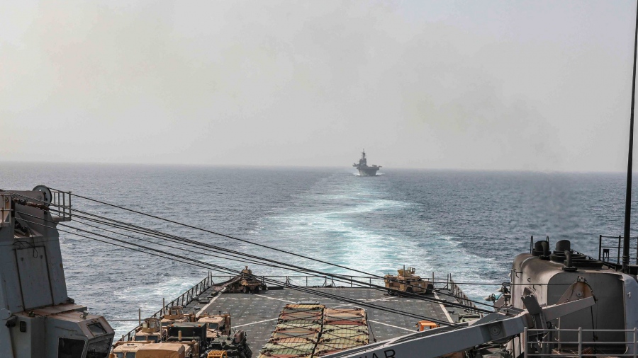 Νεκρός ναυτικός από την επίθεση σε ελληνόκτητο εμπορικό πλοίο στην Ερυθρά Θάλασσα