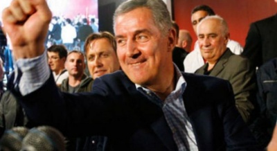 Άνοιξαν οι κάλπες στο Μαυροβούνιο για τις προεδρικές εκλογές - Μεγάλο φαβορί ο επί 27 χρόνια ηγέτης της χώρας Djukanovic