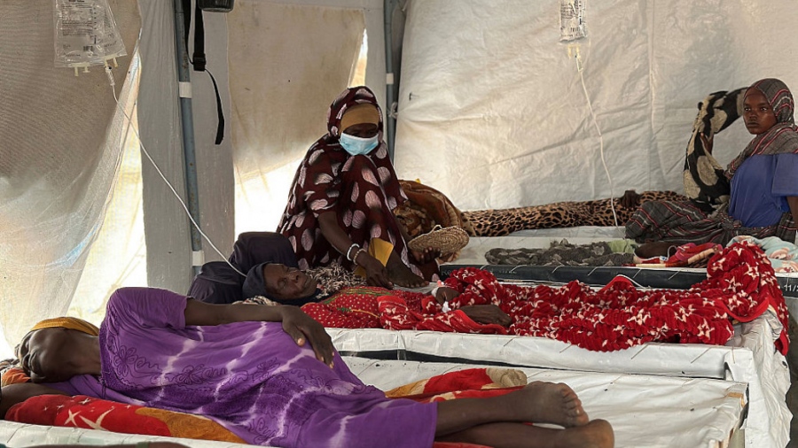 Επιδημία χολέρας σαρώνει το Σουδάν – Χιλιάδες ασθενείς, 40 νεκροί μέσα σε λίγες ώρες