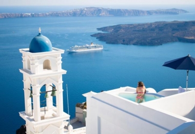 Καλπάζουν οι τουριστικές κρατήσεις σε Κρήτη και Νότιο Αιγαίο - «Παγωμένη» η Βόρεια Ελλάδα