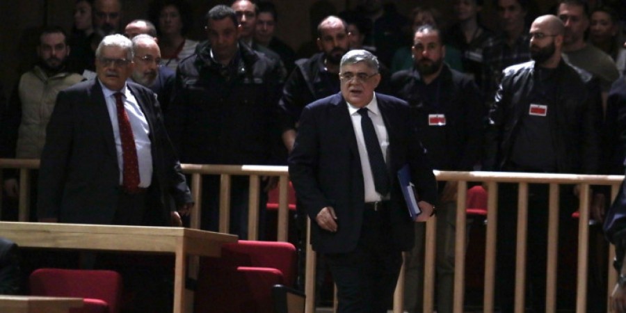 Από την υπόθεση της Χρυσής Αυγής έμεινε η μεθόδευση και όχι η καταδίκη χωρίς μάλιστα οικονομικό δόλο – Η εισαγγελέας επιμένει ότι είναι αθώοι