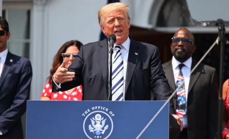 Με δικαστική συνδρομή ο Trump ζητεί την επαναφορά του λογαριασμού  του στο Twitter