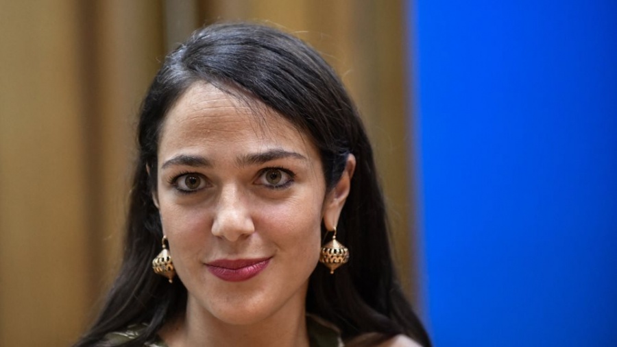 Μιχαηλίδου (υφ. Εργασίας): Σήμερα 5/12 οι ανακοινώσεις για το κοινωνικό μέρισμα – Επίδομα γέννας και στους ανασφάλιστους