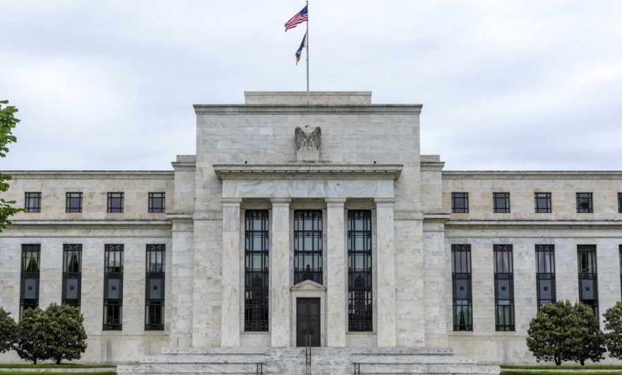 Λευκός Οίκος:   Πιέσεις για καρατόμηση του Powell εξαιτίας της ανακαίνισης των γραφείων της Fed