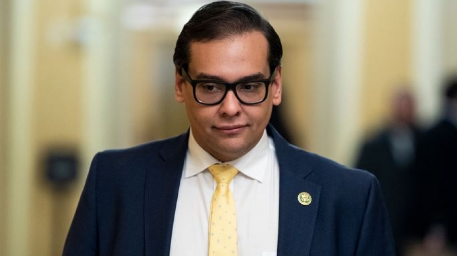 ΗΠΑ: Αποφυλακίζεται ο καταδικασμένος για διαφθορά Ρεπουμπλικάνος πρώην βουλευτής, George Santos,  μετά από  παρέμβαση του Trump