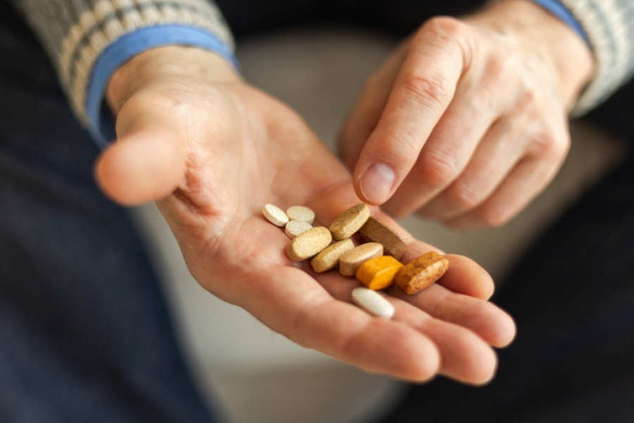 Απίστευτο - Πανούργα Ρωσίδα έστειλε στον άλλο κόσμο 92χρονο εραστή με Viagra - Από νοσοκόμα, κυρία του σπιτιού με αμύθητη κληρονομιά