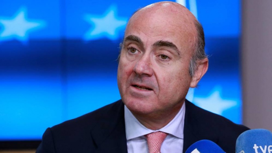 De Guindos: Tα χαμηλά επιτόκια στην Ευρωζώνη, κίνδυνος για τη χρηματοπιστωτική σταθερότητα