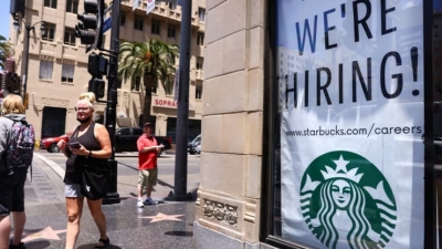 ΗΠΑ: Επιβράδυνση στις νέες θέσεις εργασίας στον ιδιωτικό τομέα τον Ιούλιο, στις 330.000