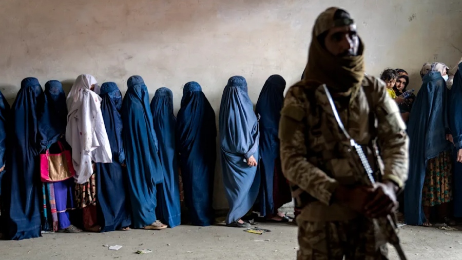 Σκοταδισμός - Οι Taliban νομιμοποιούν την βία κατά γυναικών και παιδιών