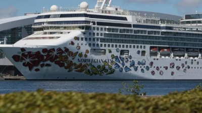 Η Norwegian Cruise Line Holdings καταργεί τον υποχρεωτικό εμβολιασμό Covid για τους ταξιδιώτες της