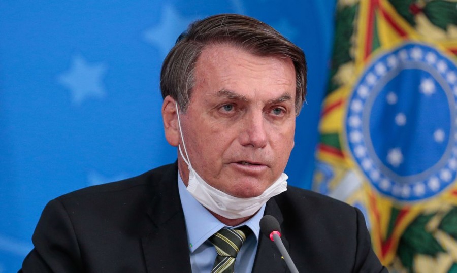 Αρνητικό το νέο τεστ για κορωνοϊό στο οποίο υπεβλήθη ο πρόεδρος της Βραζιλίας