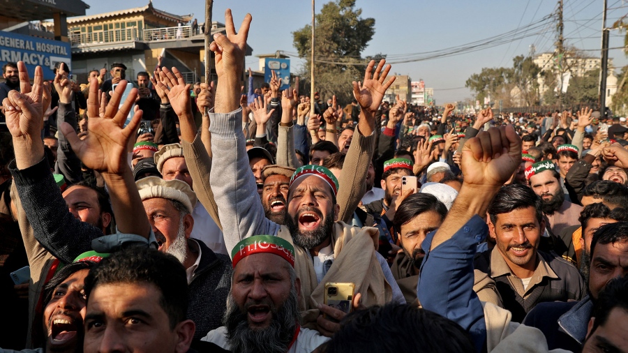 Πακιστάν: Δημοσίευση των εκλογικών αποτελεσμάτων ζητούν συνεργάτες του πρώην πρωθυπουργού Imran Khan - Μεθοδεύουν σχηματισμό κυβέρνησης