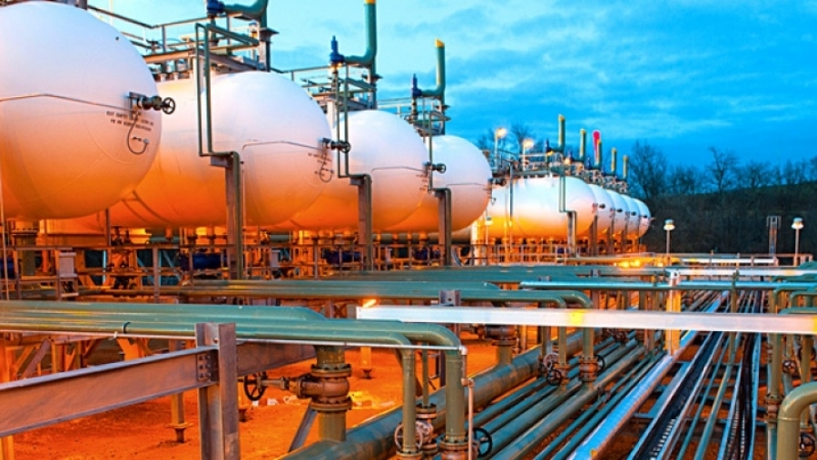 Bloomberg Economics: Η Ρωσία αναμένει έσοδα 321 δισ. δολάρια φέτος εάν συνεχίσουν να ρέουν πετρέλαιο και φυσικό αέριο