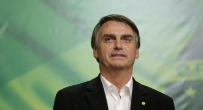 Βραζιλία: Μείωση υπουργείων και αποκρατικοποιήσεις υπόσχεται ο εθνικιστής Bolsonaro