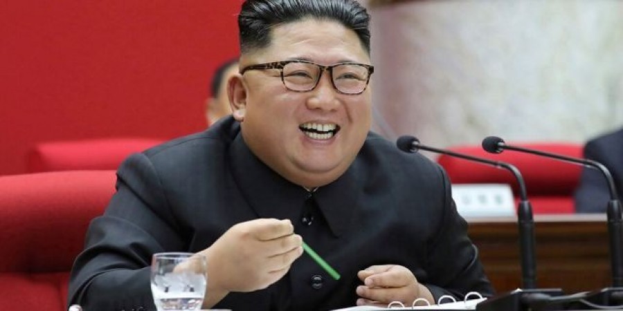 Β. Κορέα: Παρά τρίχα γλίτωσε ο Kim Jong-un μετά από ατύχημα με το πολυτελές αμάξι του