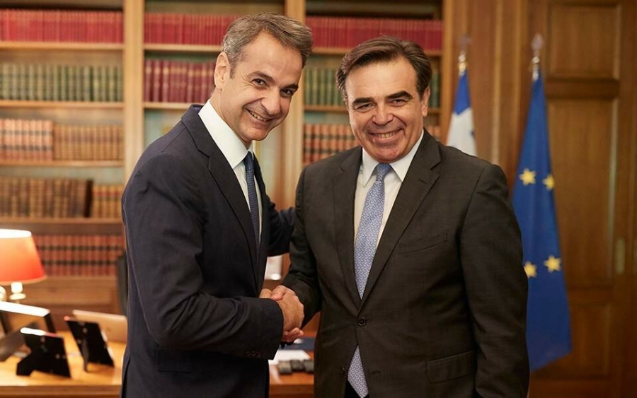 Ανασχηματισμός φιάσκο – Έβαλαν υπουργό τον Μαργαρίτη Σχοινά που είναι κουμπάρος του υπόδικου για τον ΟΠΕΚΕΠΕ, Δ. Μελά Ανασχηματισμός φιάσκο – Έβαλαν υπουργό τον Μαργαρίτη Σχοινά που είναι κουμπάρος του υπόδικου για τον ΟΠΕΚΕΠΕ, Δ. Μελά