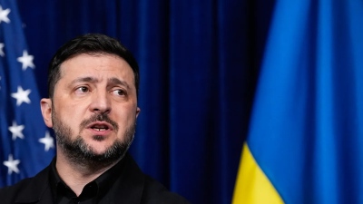 Paolo Becchi (Γένοβα): Όταν χάσει την εξουσία ο Zelensky, θα τον σκοτώσουν… όπως τον Mussolini