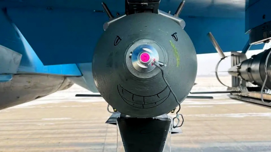 Πρωτοχρονιάτικες... FAB ετοιμάζουν οι Ρώσοι αεροπόροι στους Ουκρανούς μαχητές για «να μπει καλά το 2026»