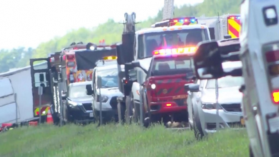 Τραγωδία στη Νέα Υόρκη - Ανατράπηκε τουριστικό λεωφορείο – Νεκροί και τραυματίες