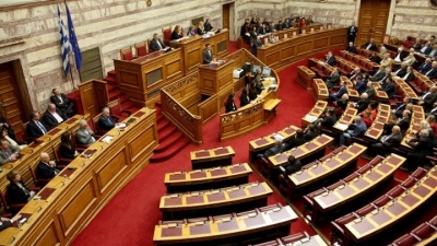 Στη Βουλή το πολυνομοσχέδιο για θέματα ΟΤΑ, ισότητα φύλων και απονομή ιθαγένειας - Ανοιγει ο δρόμος για χιλιάδες προσλήψεις
