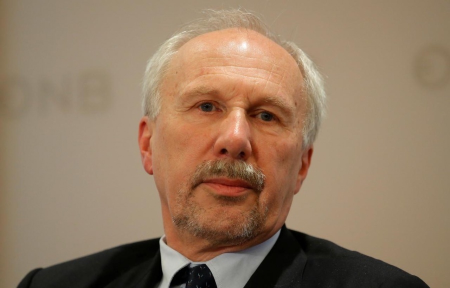 Nowotny (ΕΚΤ): Πρέπει να επιδείξουμε μεγαλύτερη ευελιξία στον στόχο για τον πληθωρισμό