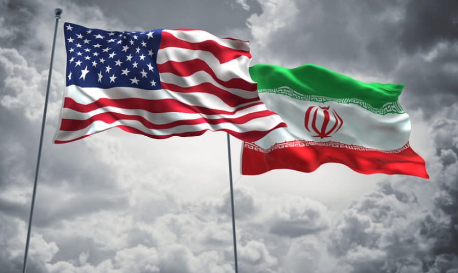 Ιράν: Ενέργεια τρομοκρατίας η κοντινή πτήση αμερικανικού μαχητικού αεροσκάφους σε ιρανικό επιβατικό