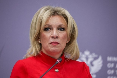 Τραπέζι ή λάκκος; Η Zakharova δείχνει και χλευάζει πού κατέληξαν οι Ευρωπαίοι