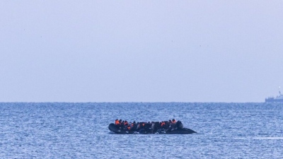 Μας εποικίζουν τοιουτο… τρόπως: Δικηγόροι καθοδηγούν λαθρομετανάστες να δηλώνουν ψευδώς ότι είναι ομοφυλόφιλοι